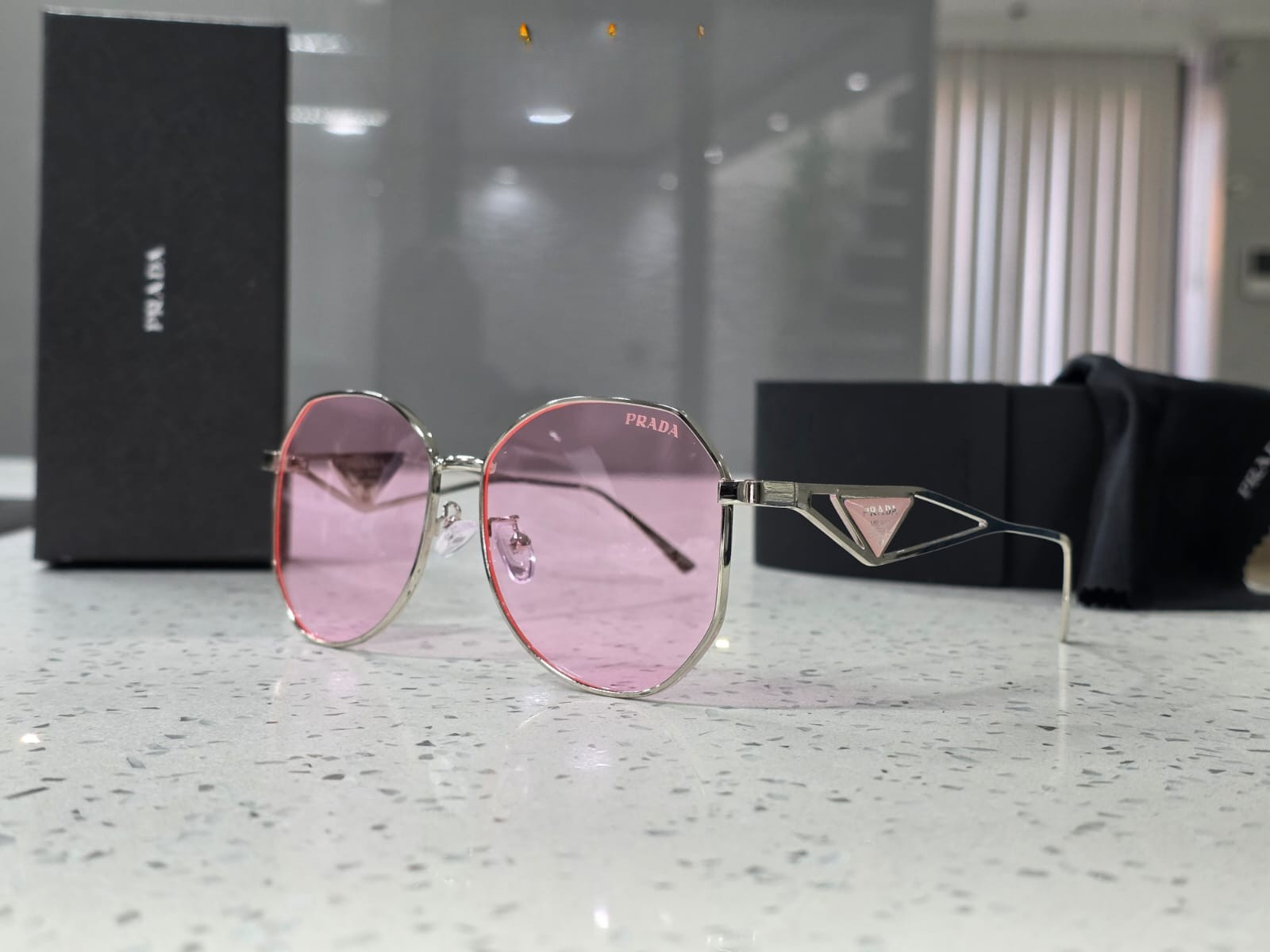 Eclipse Sur — Lentes de Sol Metálicos | Colección Sur