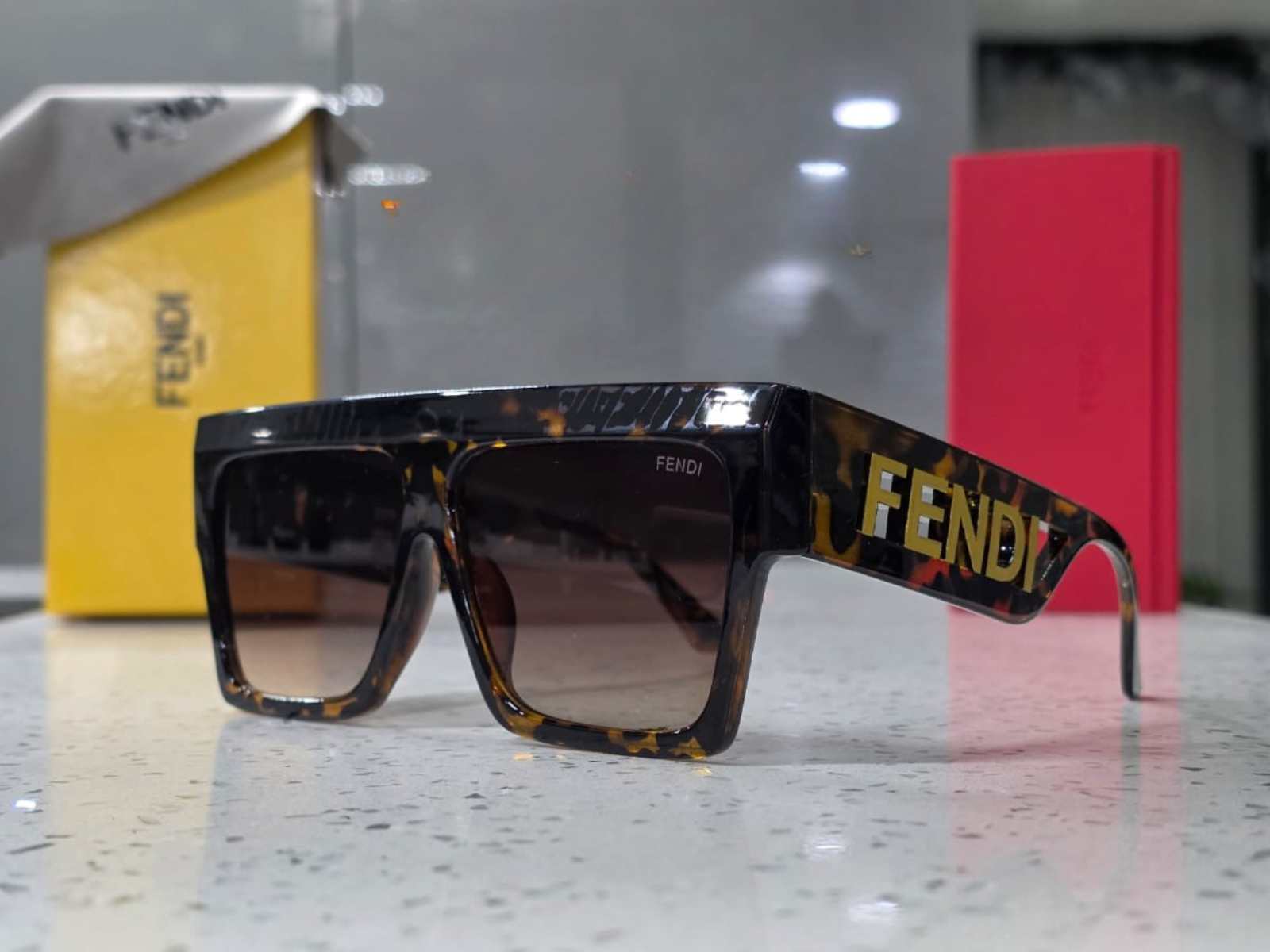 Fuerza Montt — Lentes de Sol | Colección Sur